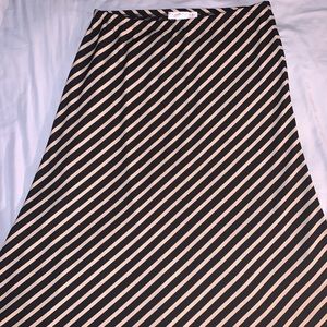 White House Black Market Skirt